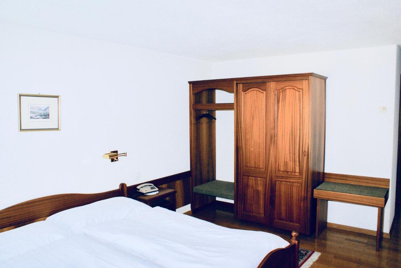 Du Pont Hotel Brigue